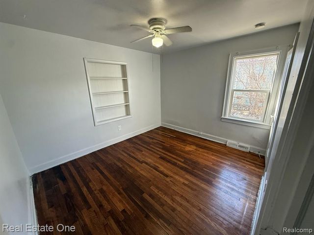 3026 Norcott Drive, Keego Harbor, MI 48320