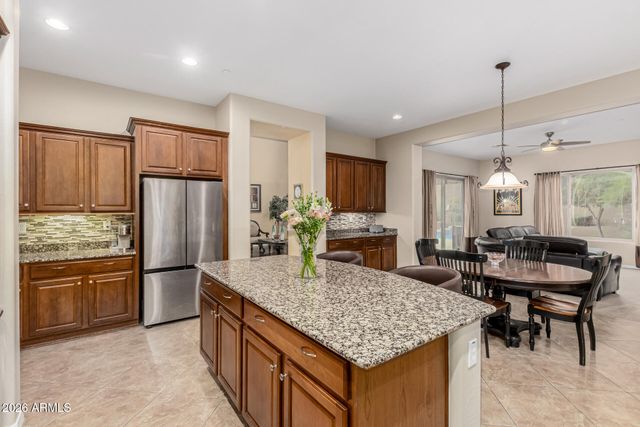 1806 W YELLOW BIRD Lane, Phoenix, AZ 85085