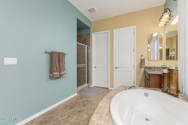 1806 W YELLOW BIRD Lane, Phoenix, AZ 85085