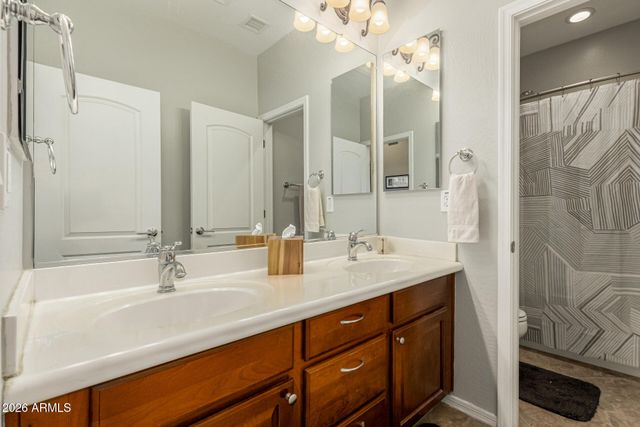 1806 W YELLOW BIRD Lane, Phoenix, AZ 85085