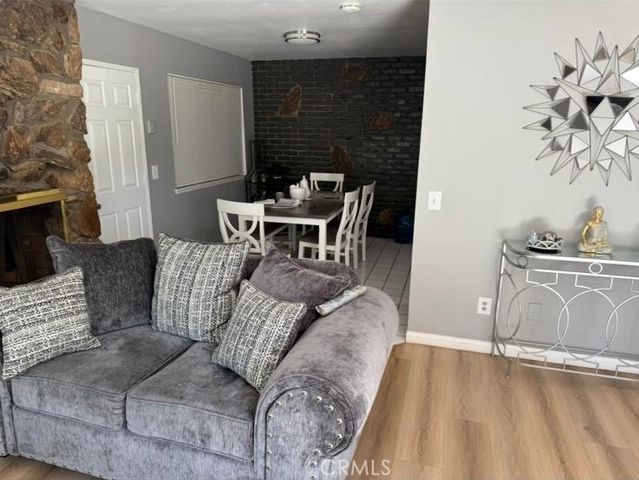 1226 Sunkist Circle, Corona, CA 92882