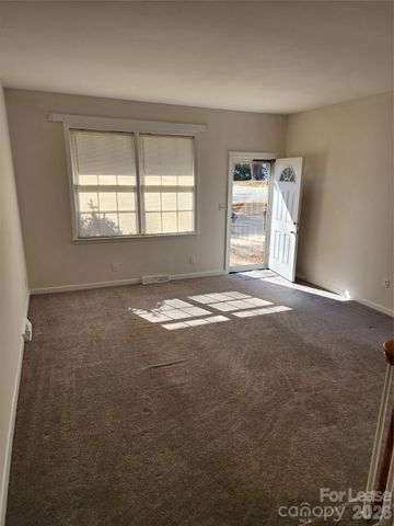 601 Camrose Drive, Charlotte, NC 28215