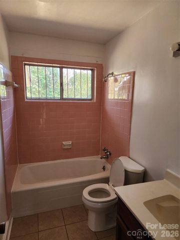 601 Camrose Drive, Charlotte, NC 28215