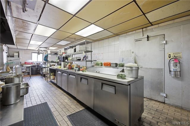 5176 Transit Road, Cheektowaga, NY 14043