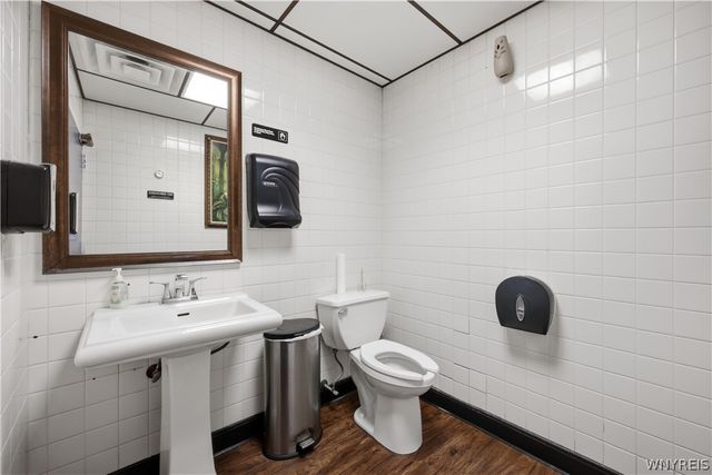 5176 Transit Road, Cheektowaga, NY 14043