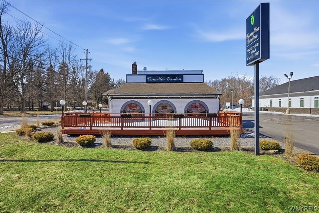 5176 Transit Road, Cheektowaga, NY 14043