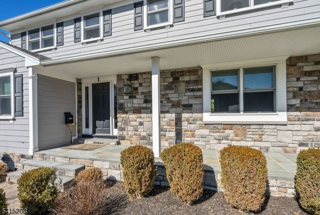 1 Morningside Dr, Livingston Twp., NJ 07039