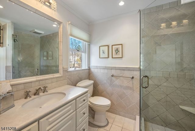 1 Morningside Dr, Livingston Twp., NJ 07039