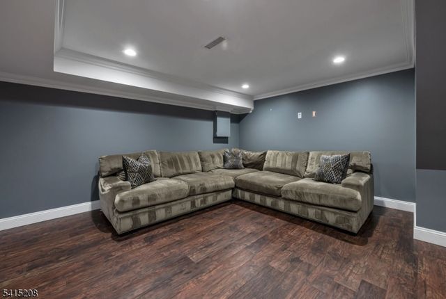 1 Morningside Dr, Livingston Twp., NJ 07039