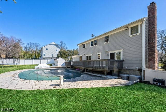 1 Morningside Dr, Livingston Twp., NJ 07039