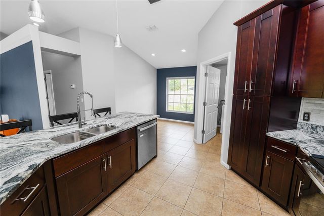 3193 OAKPARK DRIVE, Lakeland, FL 33803