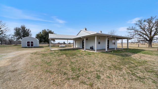 810 Vz County Road 2305, Canton, TX 75103