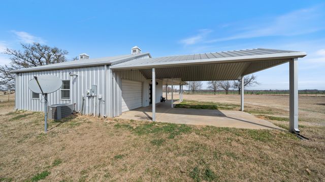 810 Vz County Road 2305, Canton, TX 75103