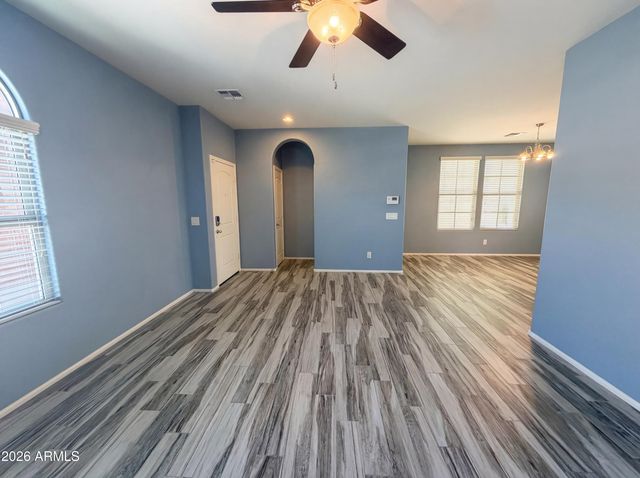 7763 W PIPESTONE Place, Phoenix, AZ 85035