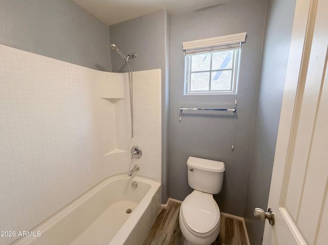 7763 W PIPESTONE Place, Phoenix, AZ 85035