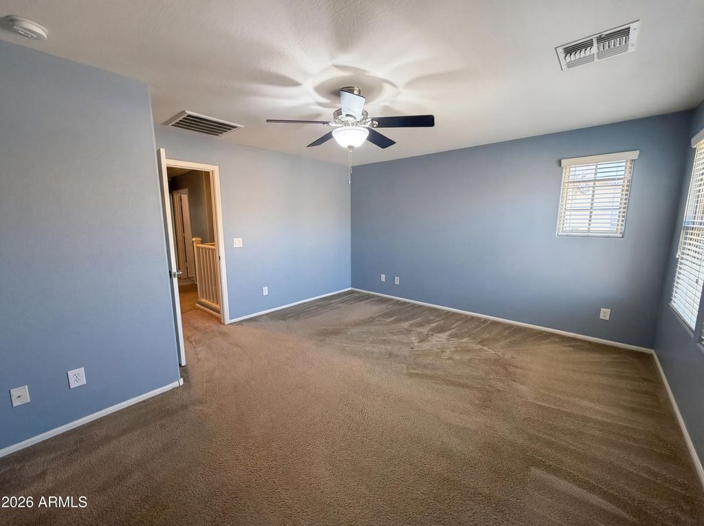 Image 27 of property listing at 7763 W PIPESTONE Place, Phoenix, AZ 85035