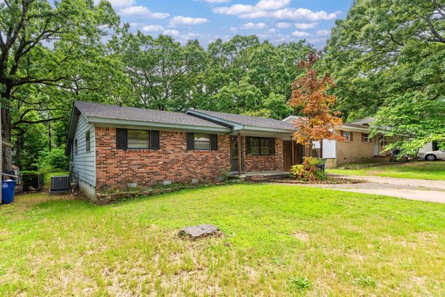 900 W 51st St, North Little Rock, AR 72118