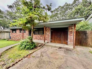 900 W 51st St, North Little Rock, AR 72118