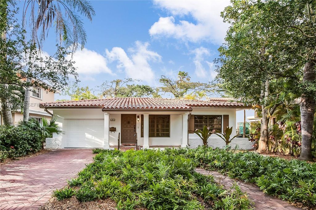 407 Minorca Ave, Coral Gables, FL 33134