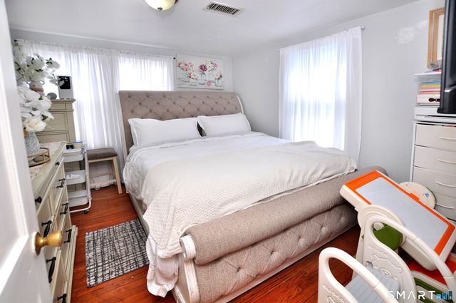 82 Spring Street, Meriden, CT 06451