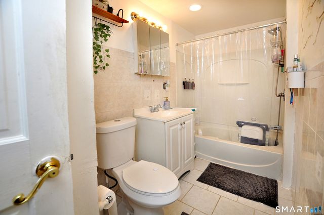 82 Spring Street, Meriden, CT 06451