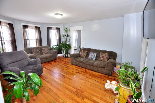 82 Spring Street, Meriden, CT 06451