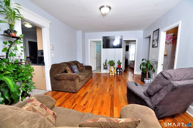 82 Spring Street, Meriden, CT 06451