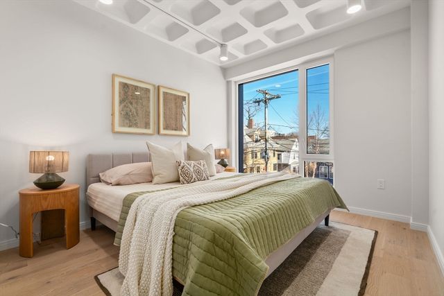 125 Lowell Street 202, Somerville, MA 02143