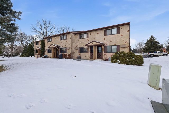 2533 FOND DU LAC ROAD, Oshkosh, WI 54902