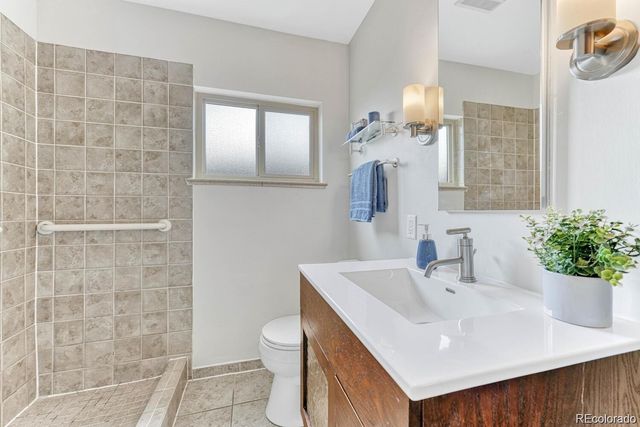 3423 W 39th Avenue, Denver, CO 80211