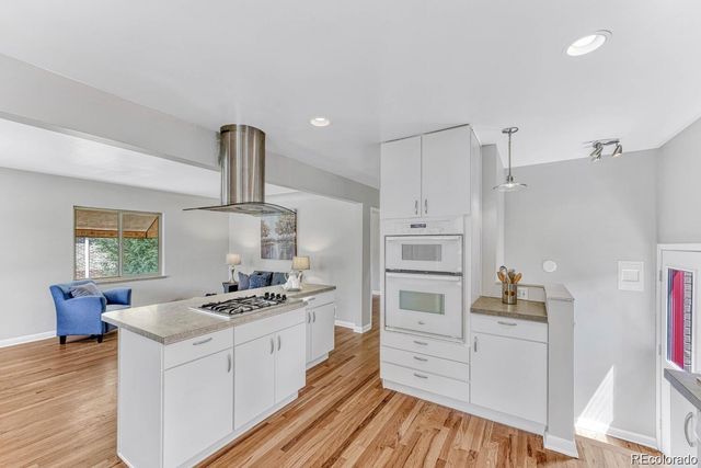 3423 W 39th Avenue, Denver, CO 80211