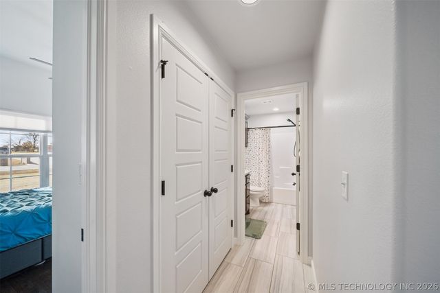 2913 Cross Creek Drive, Oologah, OK 74053