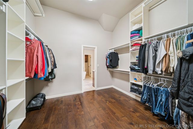 2913 Cross Creek Drive, Oologah, OK 74053