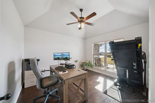 2913 Cross Creek Drive, Oologah, OK 74053