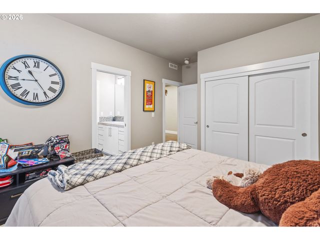 1867 S HARRIER Rd, Ridgefield, WA 98642