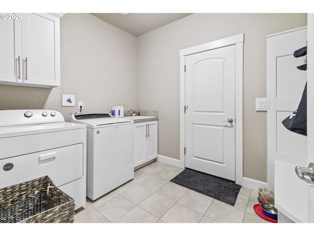 1867 S HARRIER Rd, Ridgefield, WA 98642