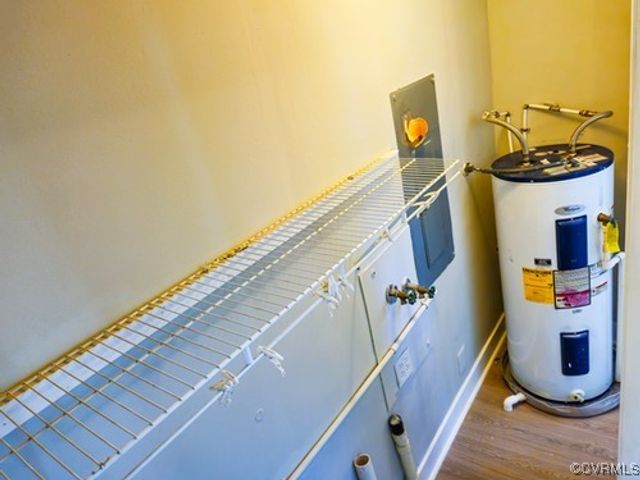 1217 Arlington St, Petersburg, VA 23803