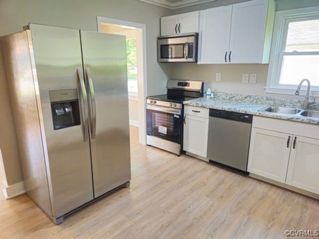 1217 Arlington St, Petersburg, VA 23803
