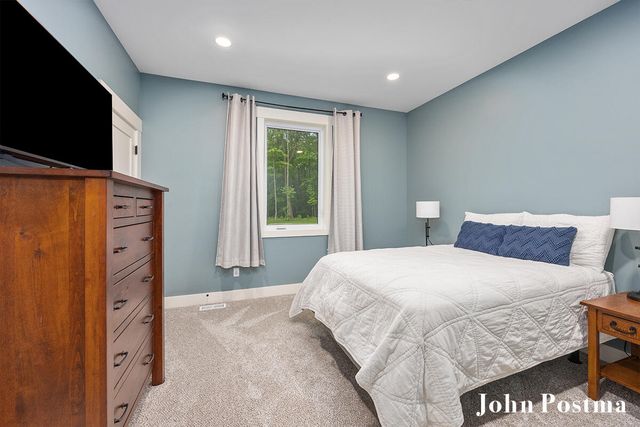 1565 Alden Nash Avenue, Lowell, MI 49331