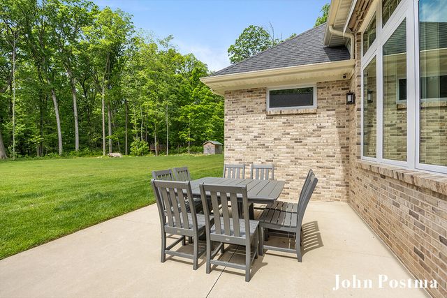 1565 Alden Nash Avenue, Lowell, MI 49331