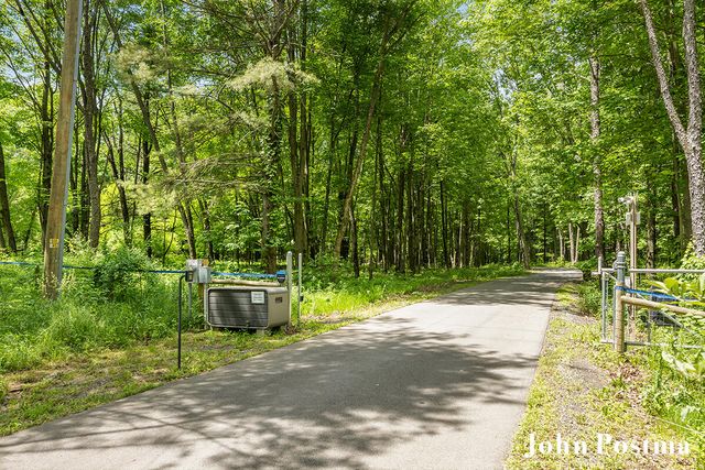 1565 Alden Nash Avenue, Lowell, MI 49331
