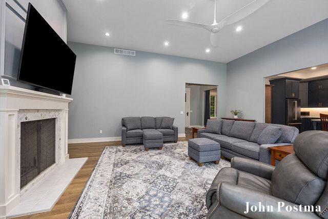 1565 Alden Nash Avenue, Lowell, MI 49331