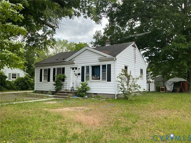 80 Henrico St, Petersburg, VA 23803