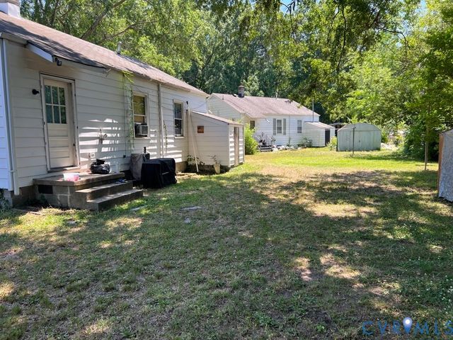 80 Henrico St, Petersburg, VA 23803