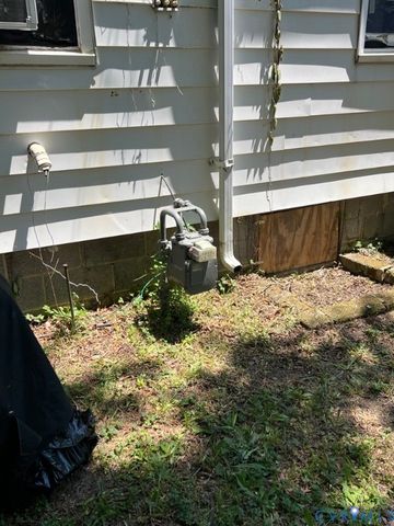 80 Henrico St, Petersburg, VA 23803