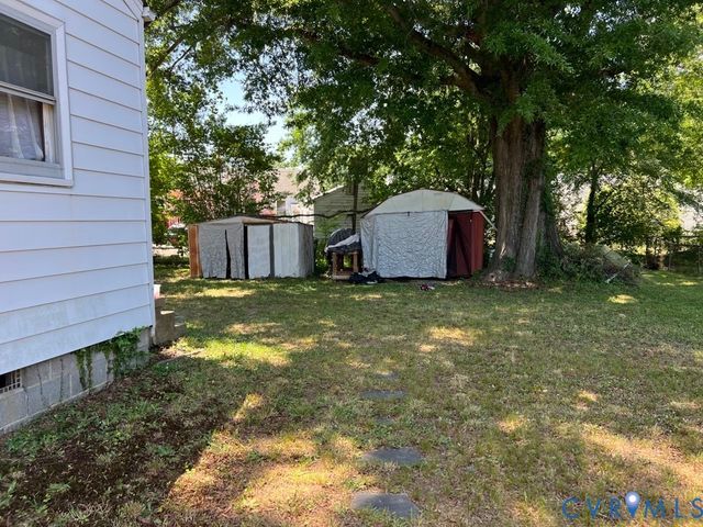 80 Henrico St, Petersburg, VA 23803
