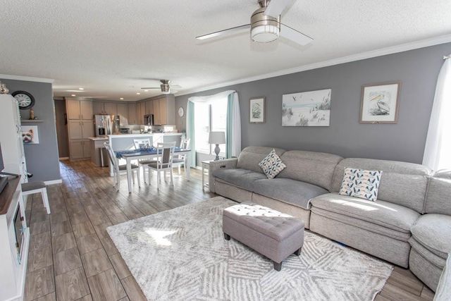 2069 Eastlynn Dr., Conway, SC 29526