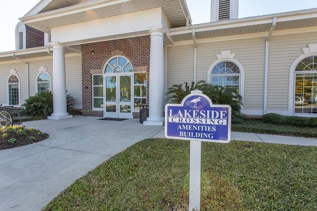 2069 Eastlynn Dr., Conway, SC 29526