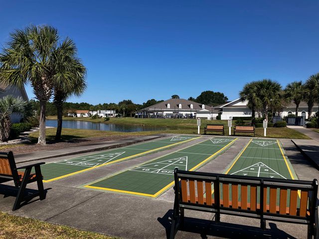 2069 Eastlynn Dr., Conway, SC 29526