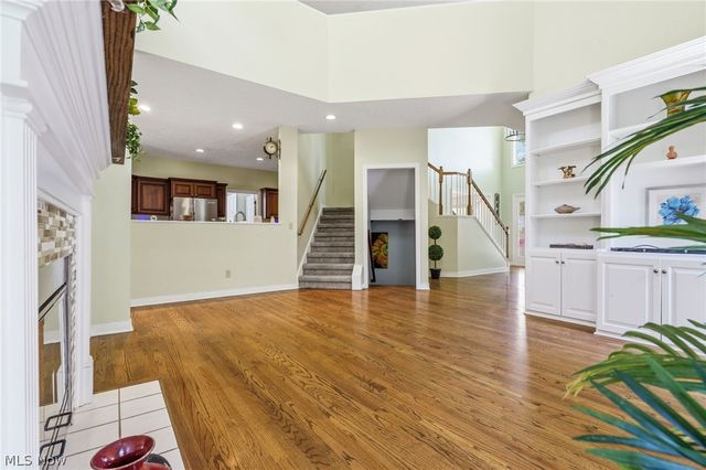 2984 Silver Maple Drive, Fairlawn, OH 44333